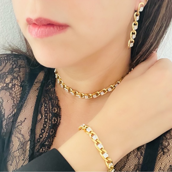 Gorgeous Titanium Diamond CZ Cuban Curb Link Chain Earrings in Gold - Picture 6 of 7